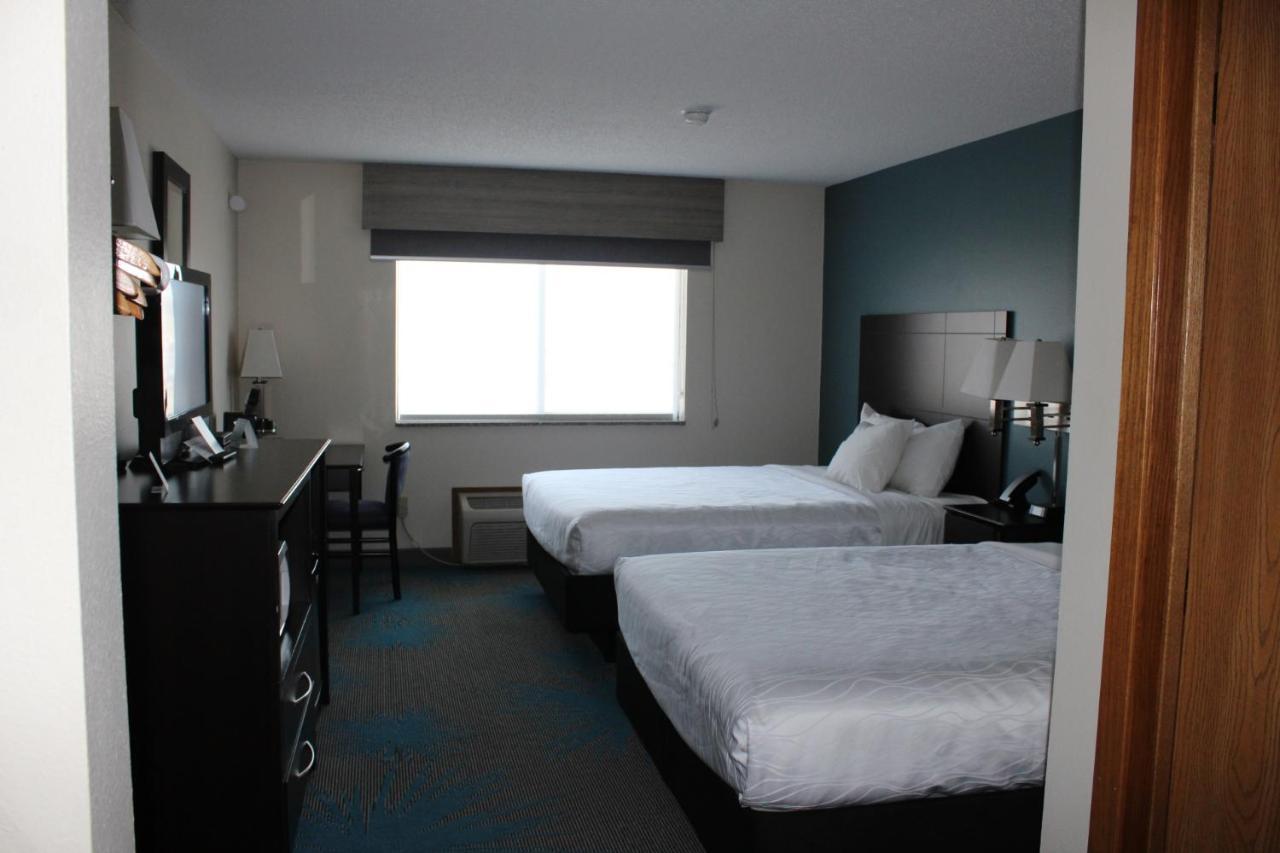 Reston Inn & Suites Spencer 외부 사진