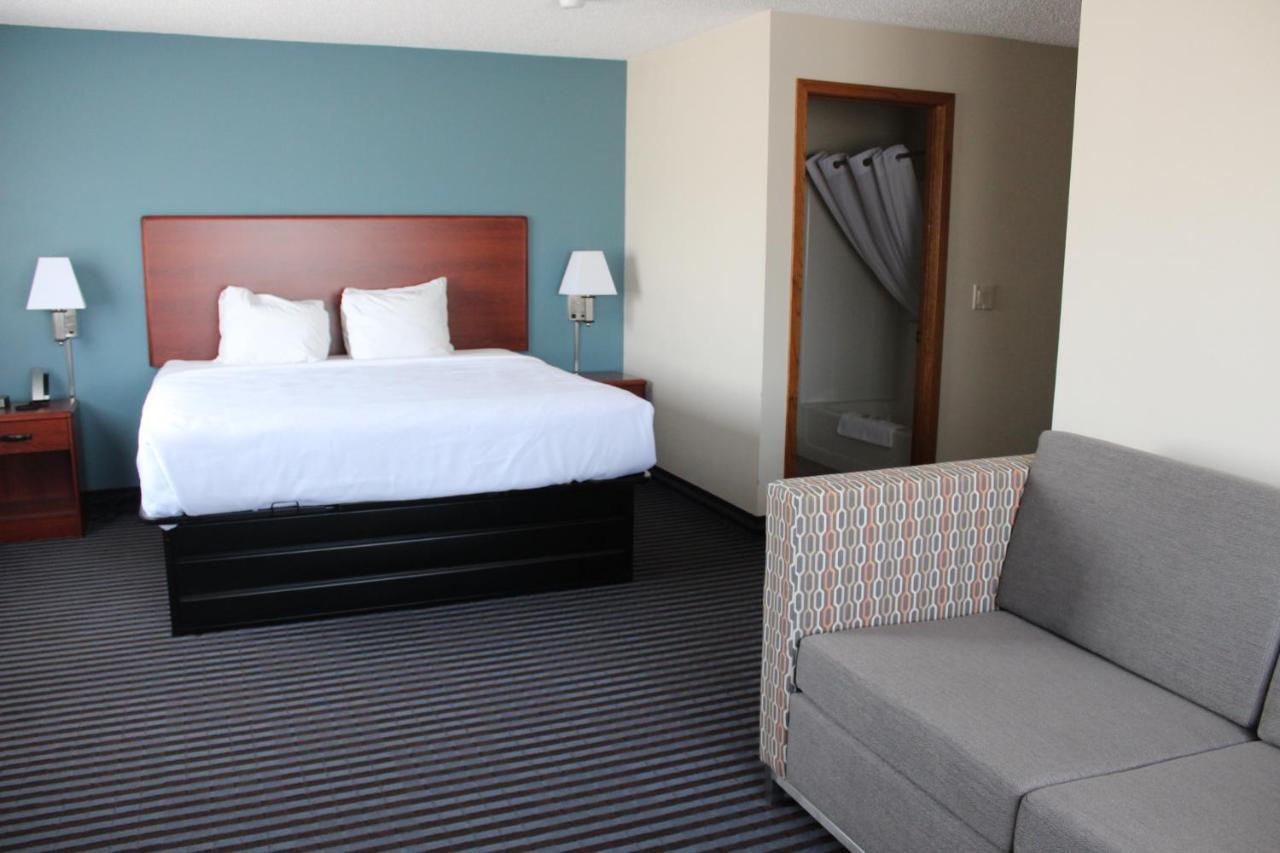 Reston Inn & Suites Spencer 외부 사진
