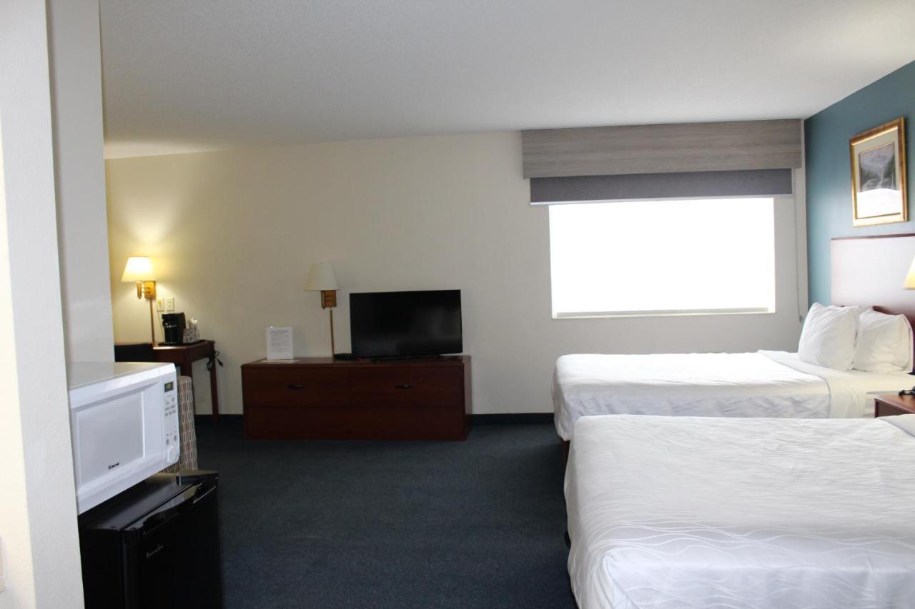 Reston Inn & Suites Spencer 외부 사진