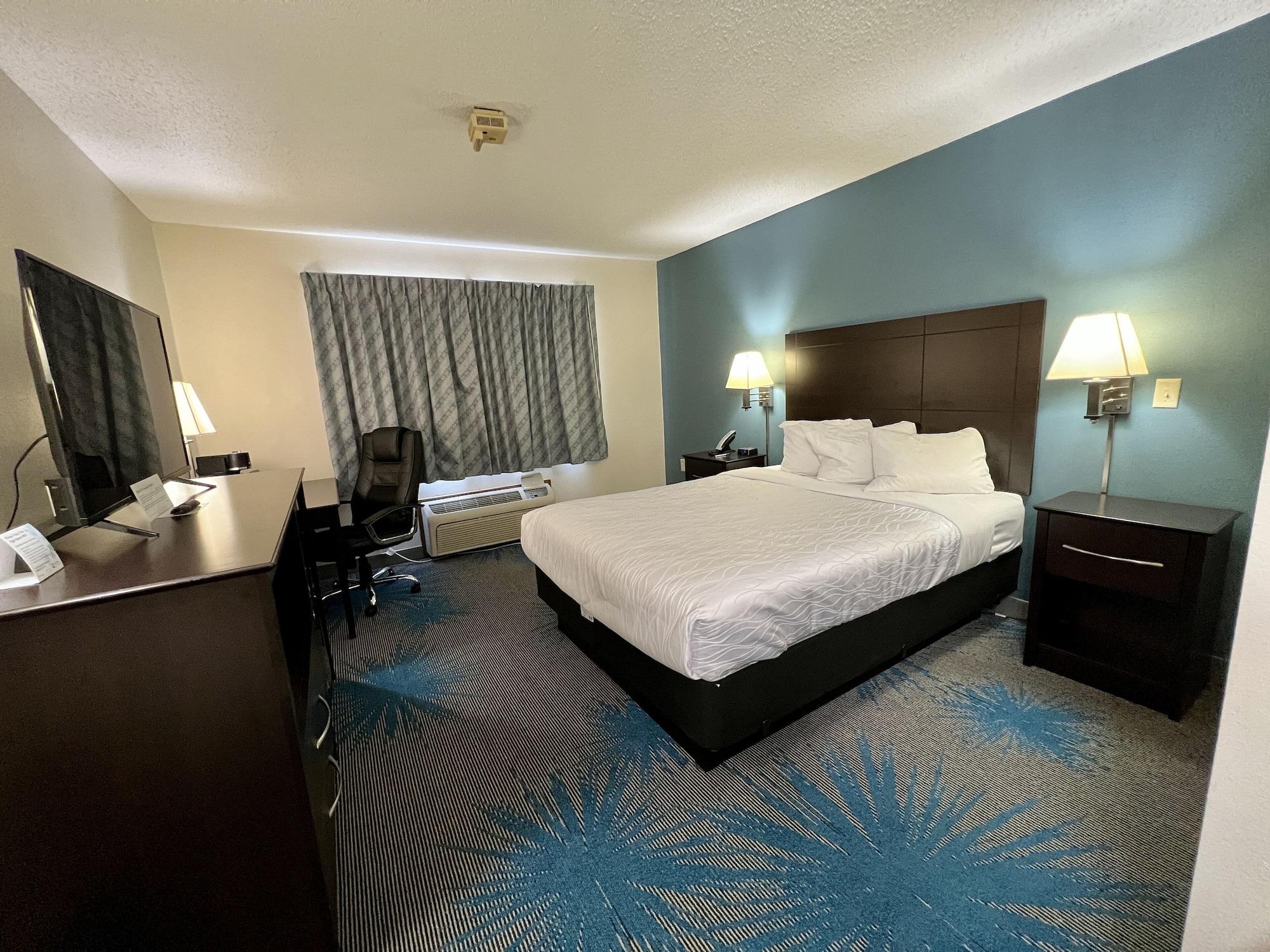 Reston Inn & Suites Spencer 외부 사진